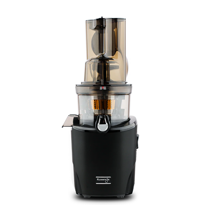 Lėtaeigė sulčiaspaudė REVO830S